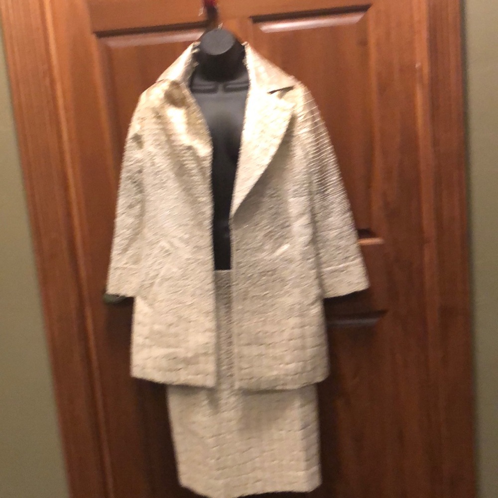 Carlisle Skirt Suit